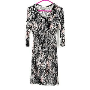 Calvin Klein Size 6 Dress‎ Black & White Abstract Long Sleeve Fit & Flare Midi